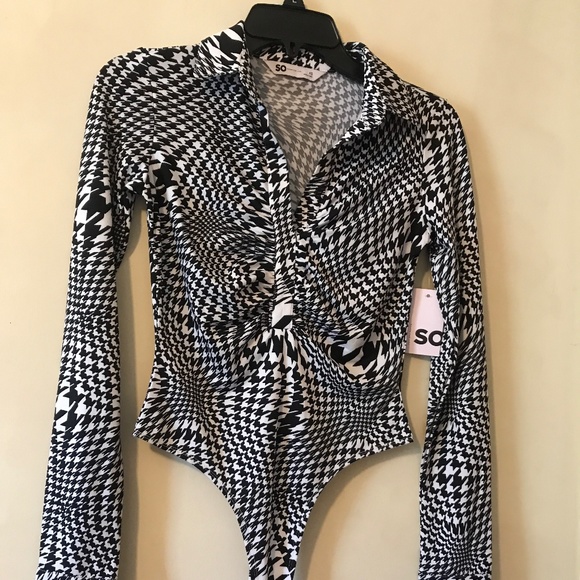 NEW NWT Long Sleeve Collared Bodysuit. Black/White. Size XSqorn businees - Picture 1 of 8